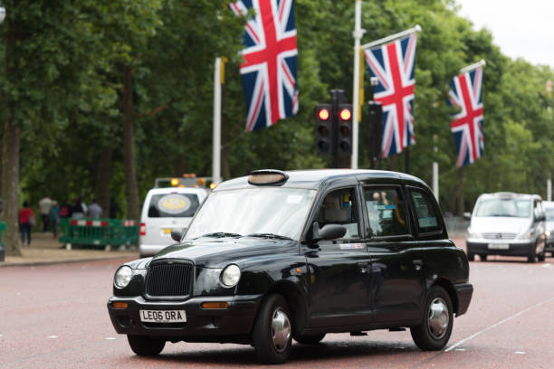 From Uber to Black Cabs: How Much Tax Do UK Taxi Drivers Pay?